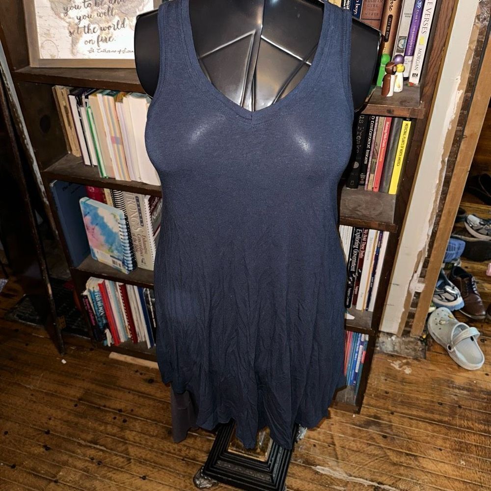 Z Supply navy blue v-neck flowy a-line knit XS dress